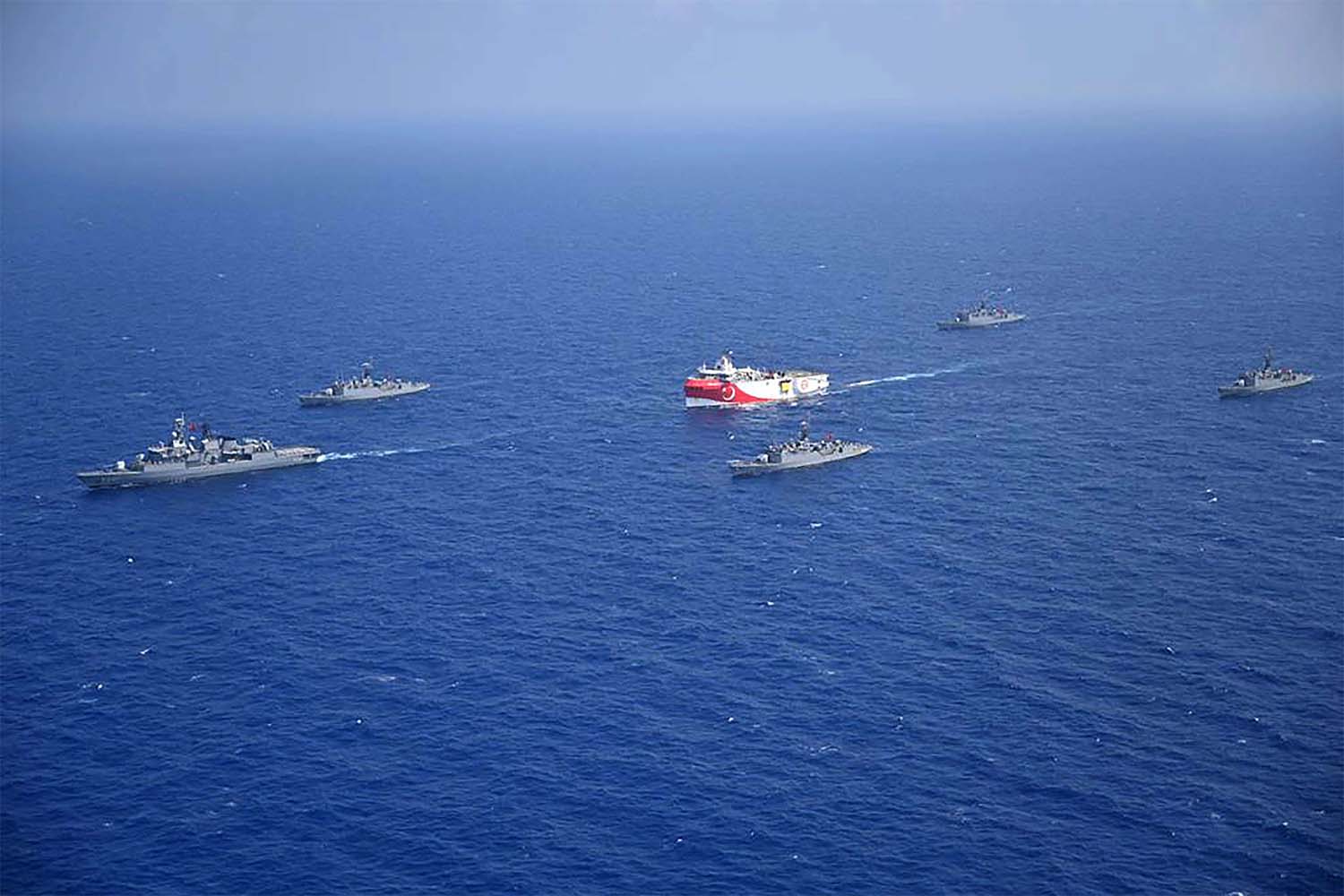 טורקיה-סקרים גאו-פיסיים ימיים של Oruc Reis וספינות מחקר אחרות במזרח הים תיכון